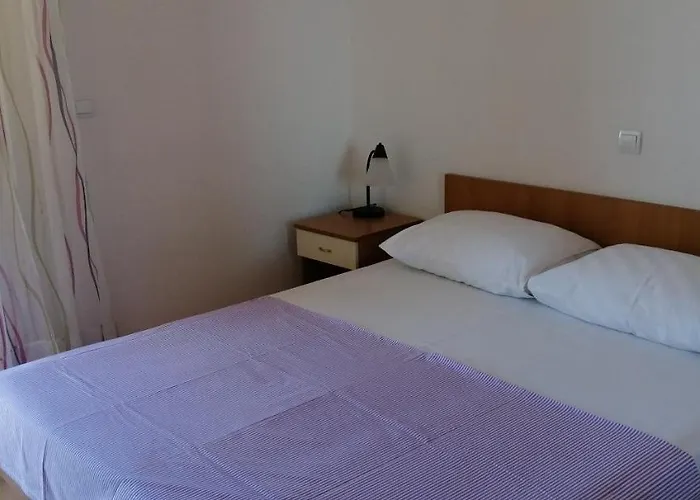 Ara Apartmani Makarska