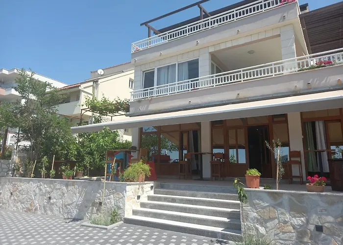 Apartments Kurilj Makarska