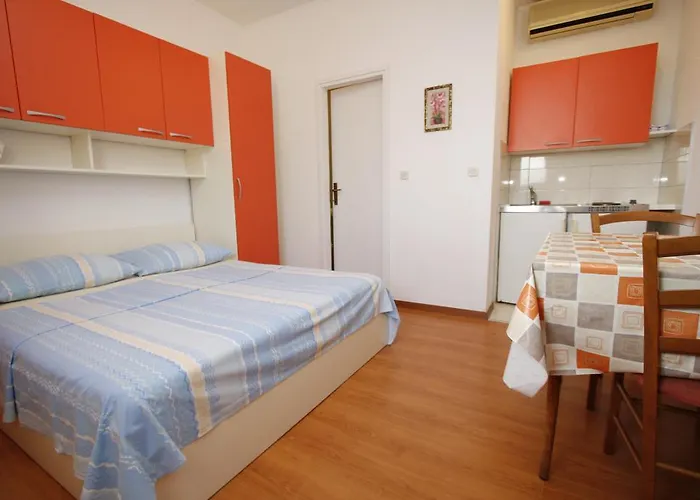 Apartments Lidus Makarska