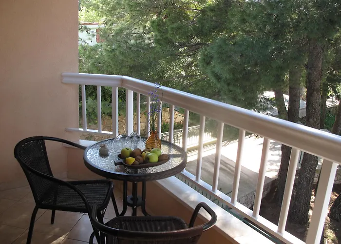 Apartments Mia Stari Grad 