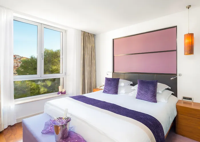 Hvar Island hotels near Jerolim