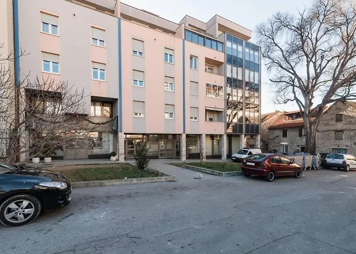 Pet friendly Apartment Infinity Split