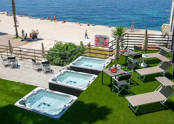 Via Mare Luxury Rooms Split