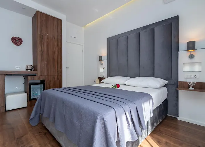 Antares Luxury Rooms 2 Split
