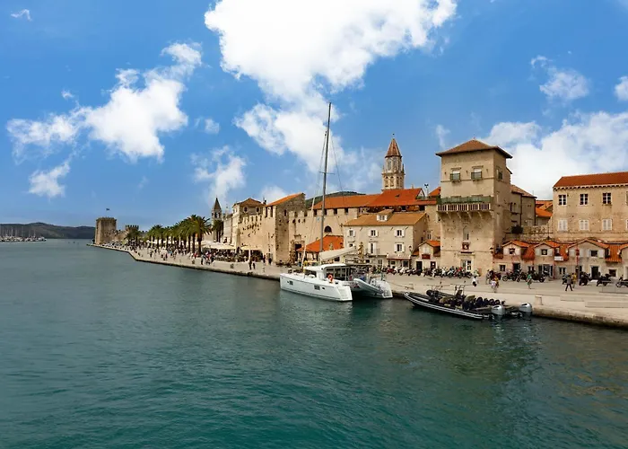 Adriatic Garden Apartments Okrug Gornji