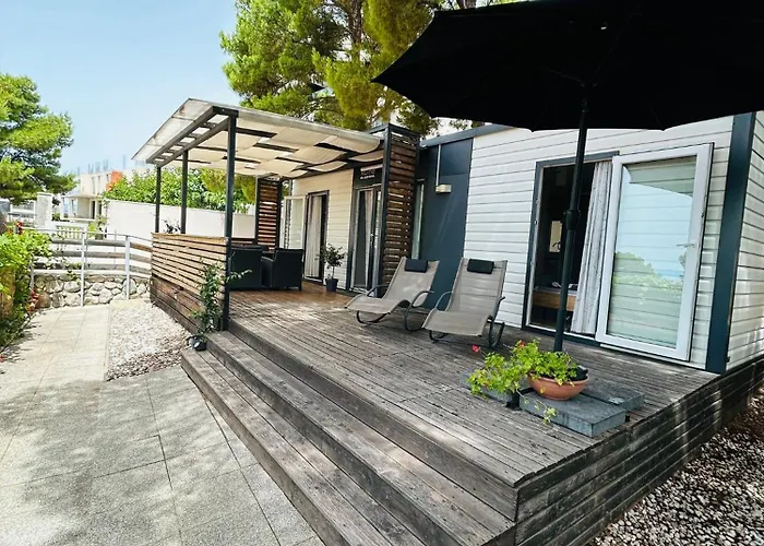 Family Home Claudia Makarska