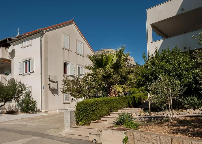 Pet friendly Apartments Mistral Bol
