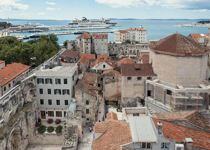 Split 3 Star Hotels
