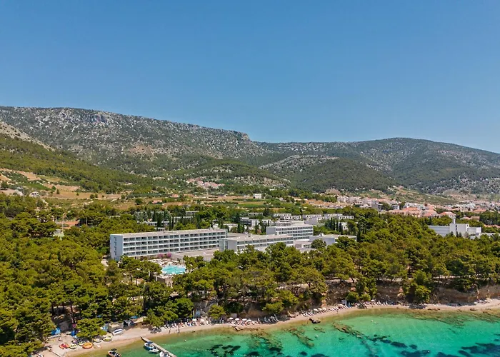 Bol hotels near Big Blue Diving