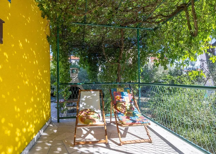 Pet friendly House Bojan Villa Supetar