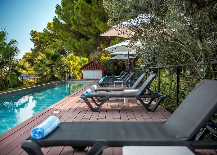 Luxury Hotels in Supetar