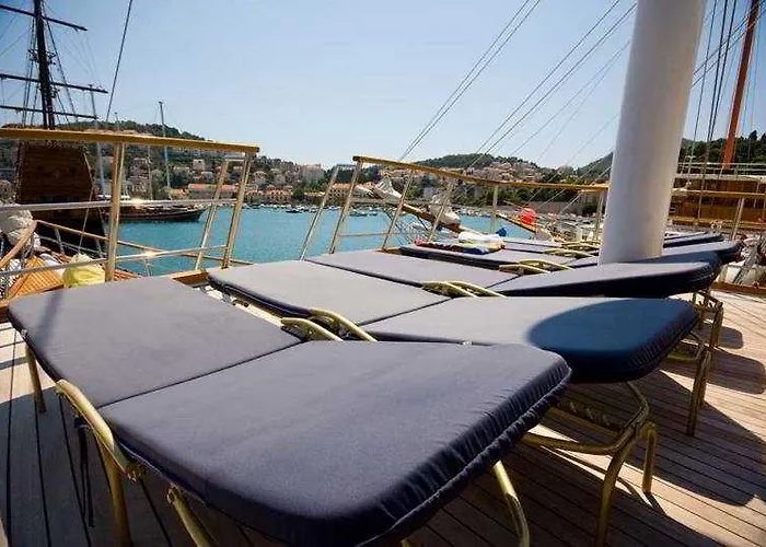 Cruise From Trogir On M/S Otac Nikola Hotel
