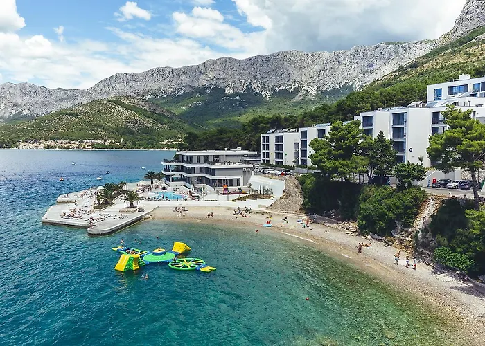 Podaca Hotels
