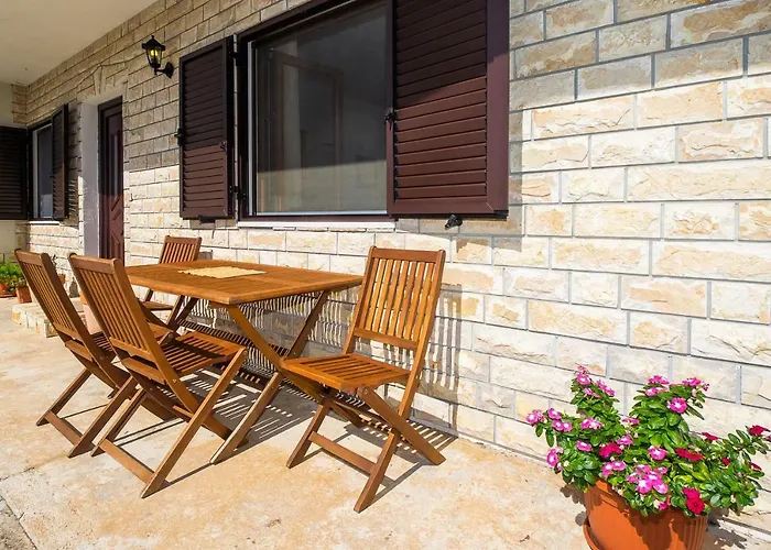 Apartment Olivera Trogir