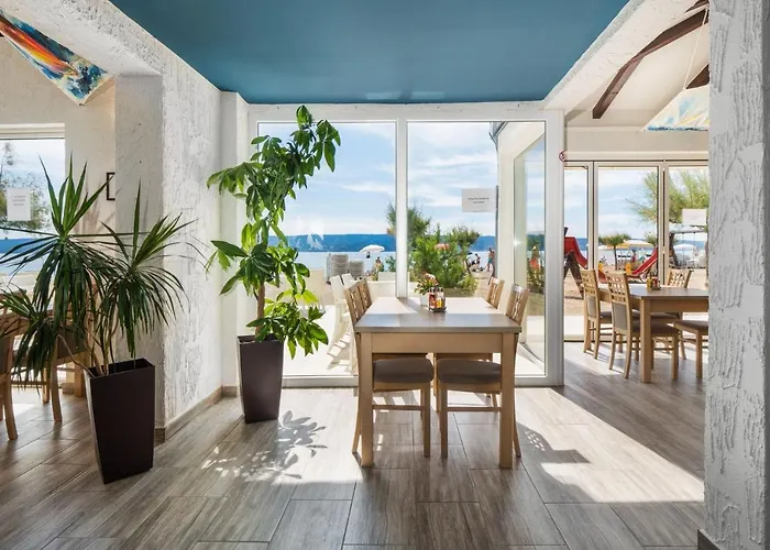 Mediteran Travel Mobile Homes Galeb Omis